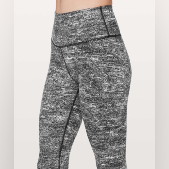 Lululemon Wunder Under Crop (Hi-Rise) *21" Rush Jacquard Black White - Picture 3 of 4